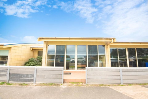 Bayview No 2 - Next To The Beach - Lennox Head Accommodation 0