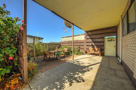 Bayviews - Lennox Head Accommodation 1