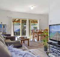 Beach Escape  Currarong - basic family accommodation - Lennox Head Accommodation