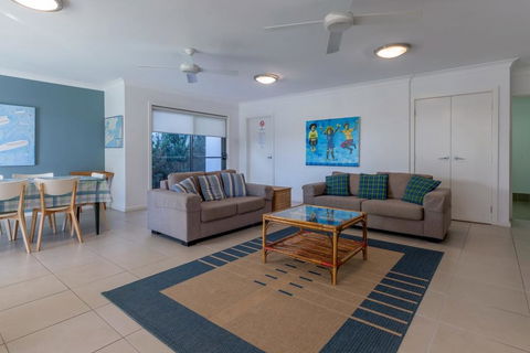 Beach House, Pacific Road, 1/20 - Lennox Head Accommodation 3