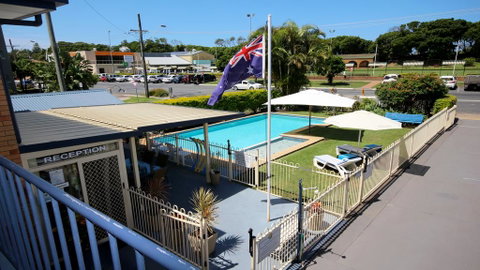 Beachlander Holiday Apartments - Lennox Head Accommodation 1