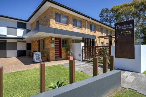 Beachpark Apartments Coffs Harbour - Lennox Head Accommodation 1
