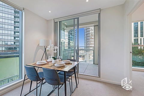 REST COLLECTION Apartments On Collins Docklands - Lennox Head Accommodation 3