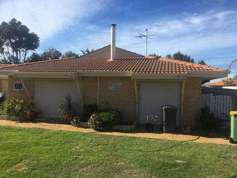 Relaxed Ocean View - Lennox Head Accommodation 0