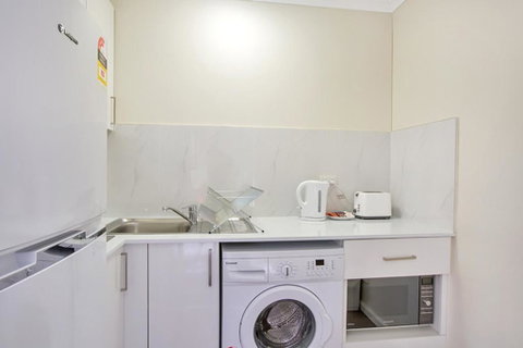 Renovated Stylish Studio - Lennox Head Accommodation 3