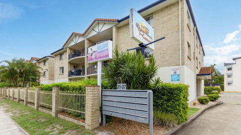 Resort Style Unit Across From The Water - Lennox Head Accommodation 1