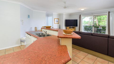 Resort Style Unit Across From The Water - Lennox Head Accommodation 2