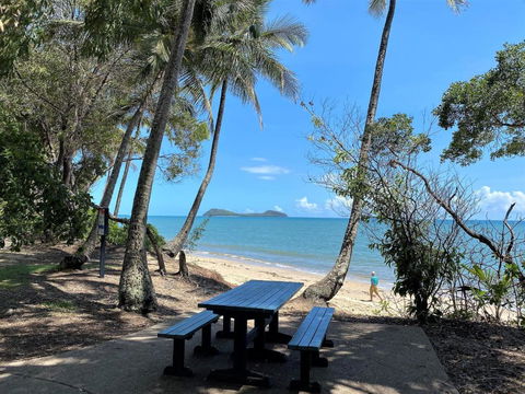 Ribbons Beachfront Apartments Clifton Beach - Lennox Head Accommodation 3