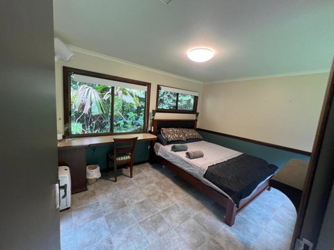 RIflebird Lodge - Lennox Head Accommodation 3