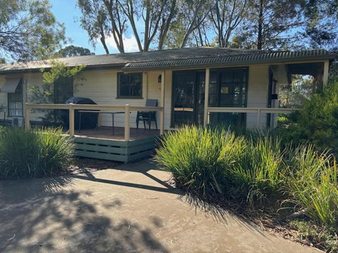 River Frontage Unit Moama - Lennox Head Accommodation 0