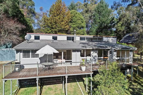 River Rest Merrijig Near Base Of Mount Buller - Lennox Head Accommodation 0