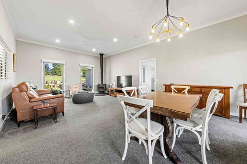 Riverbend Ranch - Lennox Head Accommodation 1