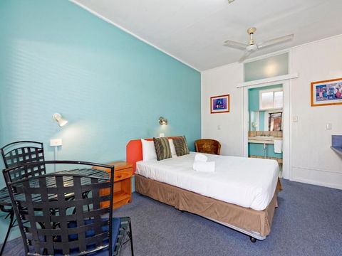 Riviera Motel Bundaberg - Lennox Head Accommodation 2