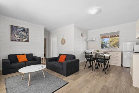 Riversands Rest Accommodation Paringa - Tea Tree Cottage - Lennox Head Accommodation 1