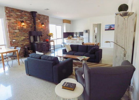 Rooks Edge - Lennox Head Accommodation 3