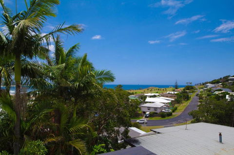 Rosemaree, 24 East Street - Lennox Head Accommodation 0