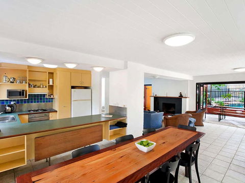 Ross Cres Spacious Private Beach House - Lennox Head Accommodation 3