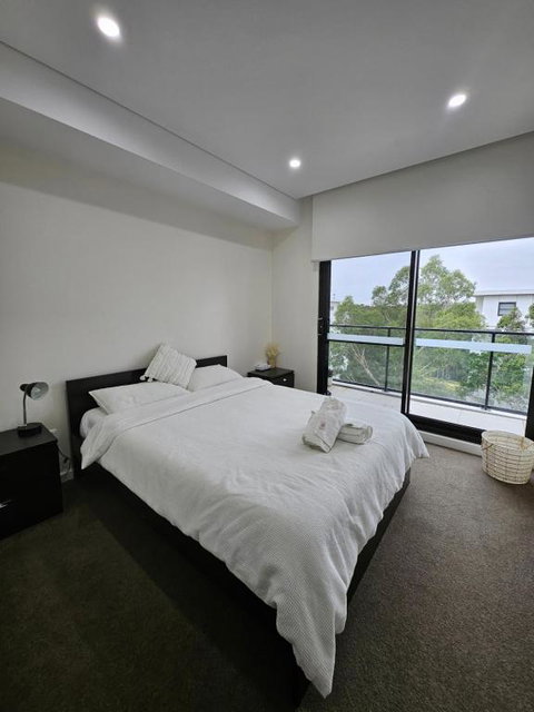 Rouse Hills TownCentre Luxury Accommodation - Lennox Head Accommodation 0