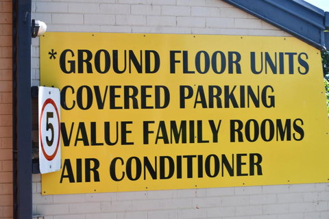 Royal Residences Rockhampton - Lennox Head Accommodation 1