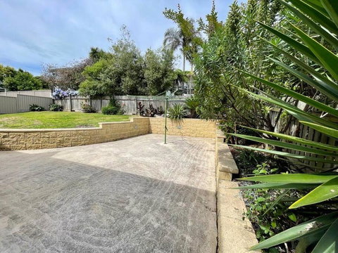 Sails To Sea - 4 Bedroom Pet Friendly Private Pool - Lennox Head Accommodation 2