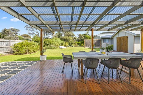 Salt Air Beach Retreat - 280m Walk To Foreshore, Check Out 5pm Sunday! - Lennox Head Accommodation 2