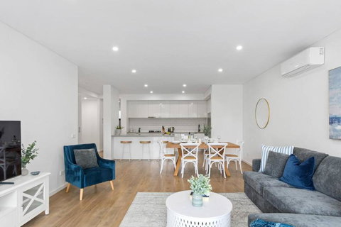 Saltwater Escape - Contemporary Seaside Stunner - Lennox Head Accommodation 1