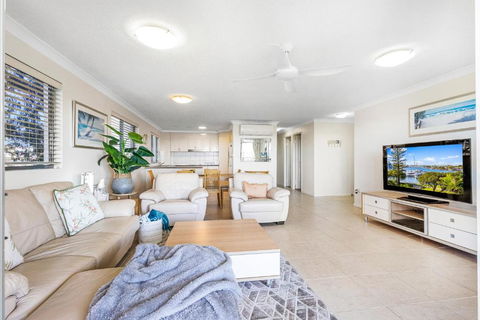 Salty Kisses @ Riverdance - 3 Bedroom Apartment - Lennox Head Accommodation 0