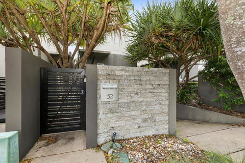 Sanctuary @ Sunshine - Lennox Head Accommodation 1