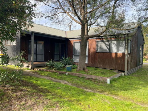 Sanders Beach House - Lennox Head Accommodation 0