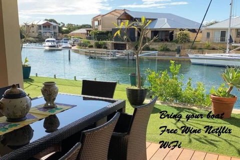 Sandpiper Island Tranquil Waterfront Views & Jetty - Lennox Head Accommodation 0