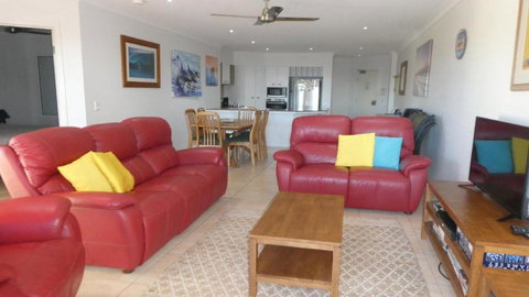 Sands 16, 20 - 22 Pacific Parade - Lennox Head Accommodation 3