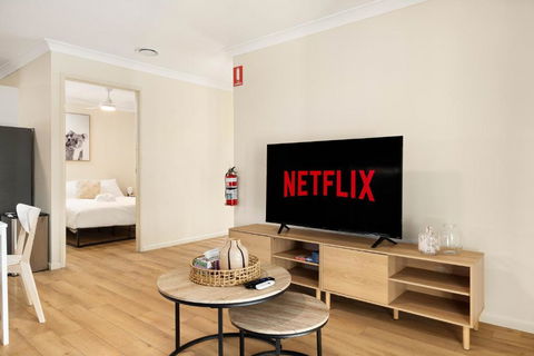 Smart Suites Self Check-in Apartments - S Stockport - Lennox Head Accommodation 3