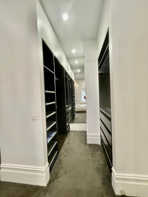 Spacious Room With Ensuite Next To Coburg Station, Non Smoking House - Lennox Head Accommodation 3