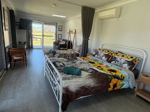 Sunrise Quarter Horse Stud - Lennox Head Accommodation 2