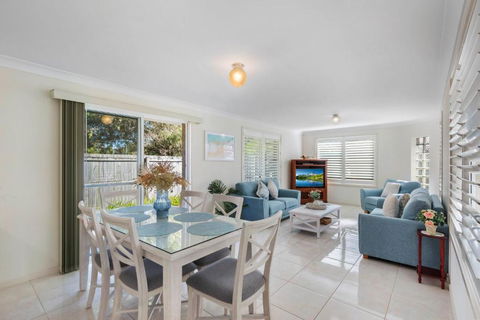 Sunset At Gibbon - Lennox Head Accommodation 0