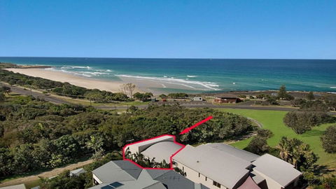 Surfside - Lennox Head Accommodation 0