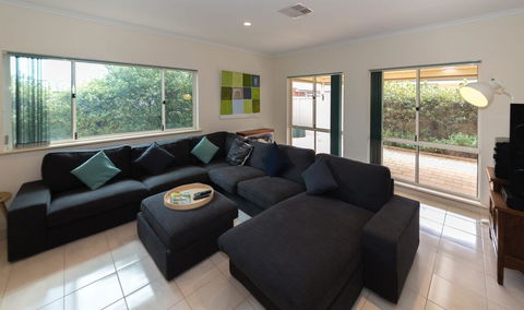 Beachside At Normanville - 7 Ronald Street - Lennox Head Accommodation 0
