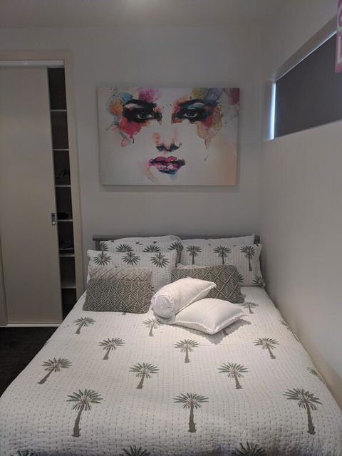 Beachside Beauty - Lennox Head Accommodation 1