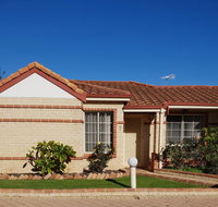 Beachside Retreat 2 - Lennox Head Accommodation