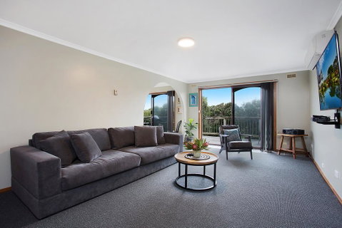 Beacon Point House - Lennox Head Accommodation 2
