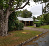 Beerwah House - Lennox Head Accommodation