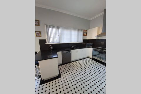 Bellview Holiday House - Lennox Head Accommodation 1