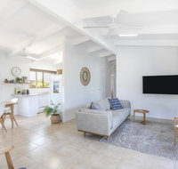 Birdsea House - Lennox Head Accommodation