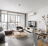 Boho on Morphett-In the heart of the CBD - Wifi - Nespresso - Netflix - Lennox Head Accommodation
