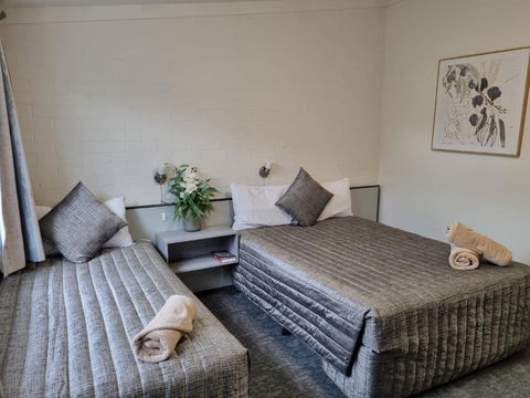 Y Motels Yarraman - Lennox Head Accommodation 0