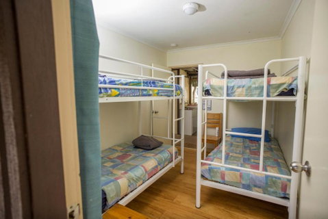 YHA Pittwater Eco, Sydney - Lennox Head Accommodation 1