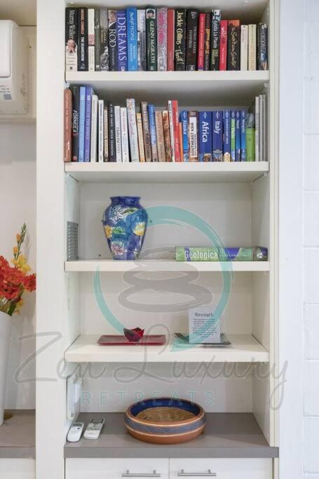 ZEN TREETOPS - Boutique 2-BR Apt W/ Private Pool - Lennox Head Accommodation 1