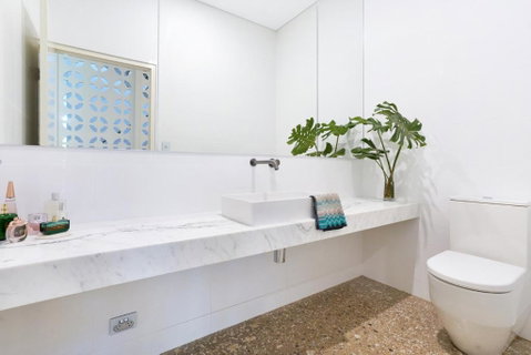 ZenLux Massive 5-BR Holiday Home - Pool - BBQ - Lennox Head Accommodation 3